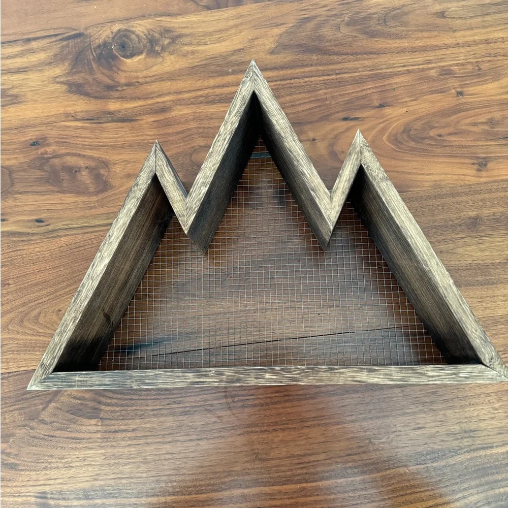 N/A decorative mountain